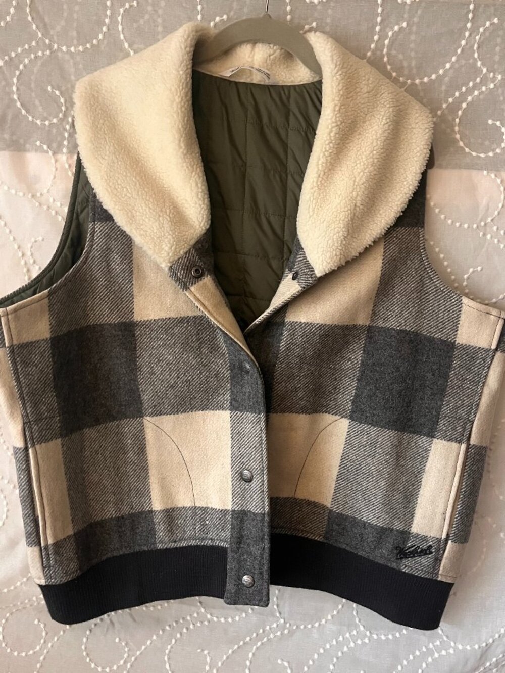 Woolrich Giant Buffalo Plaid Wool Vest Sherpa Collar NWOT